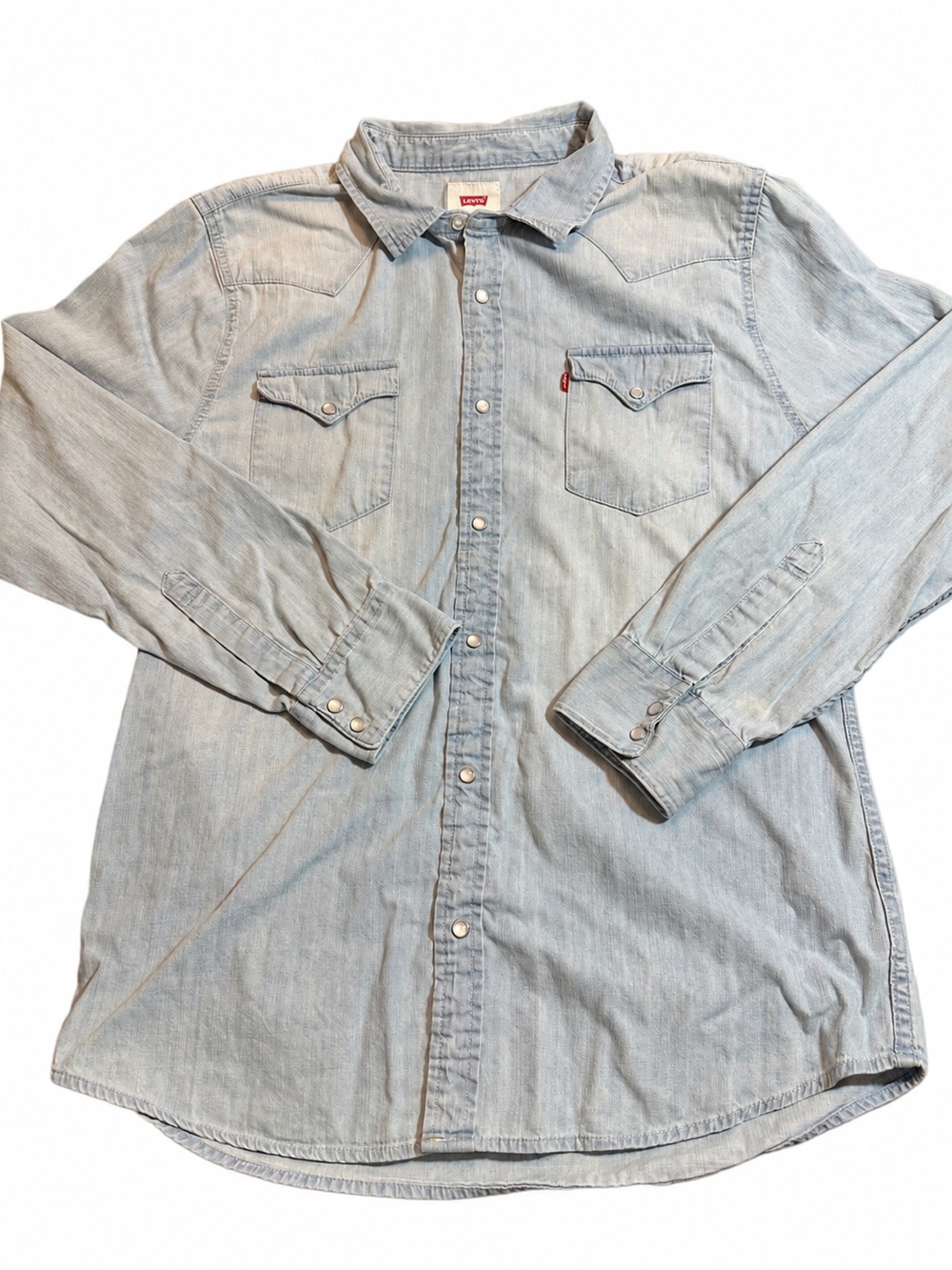 Levi’s Men’s XL Light Wash Denim Western Shirt Pearl Snap Long Sleeve